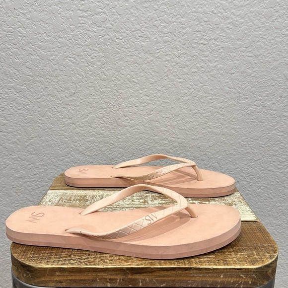 Stuart Weitzman Rubber Flip Flops Size 11 - Picture 2 of 7